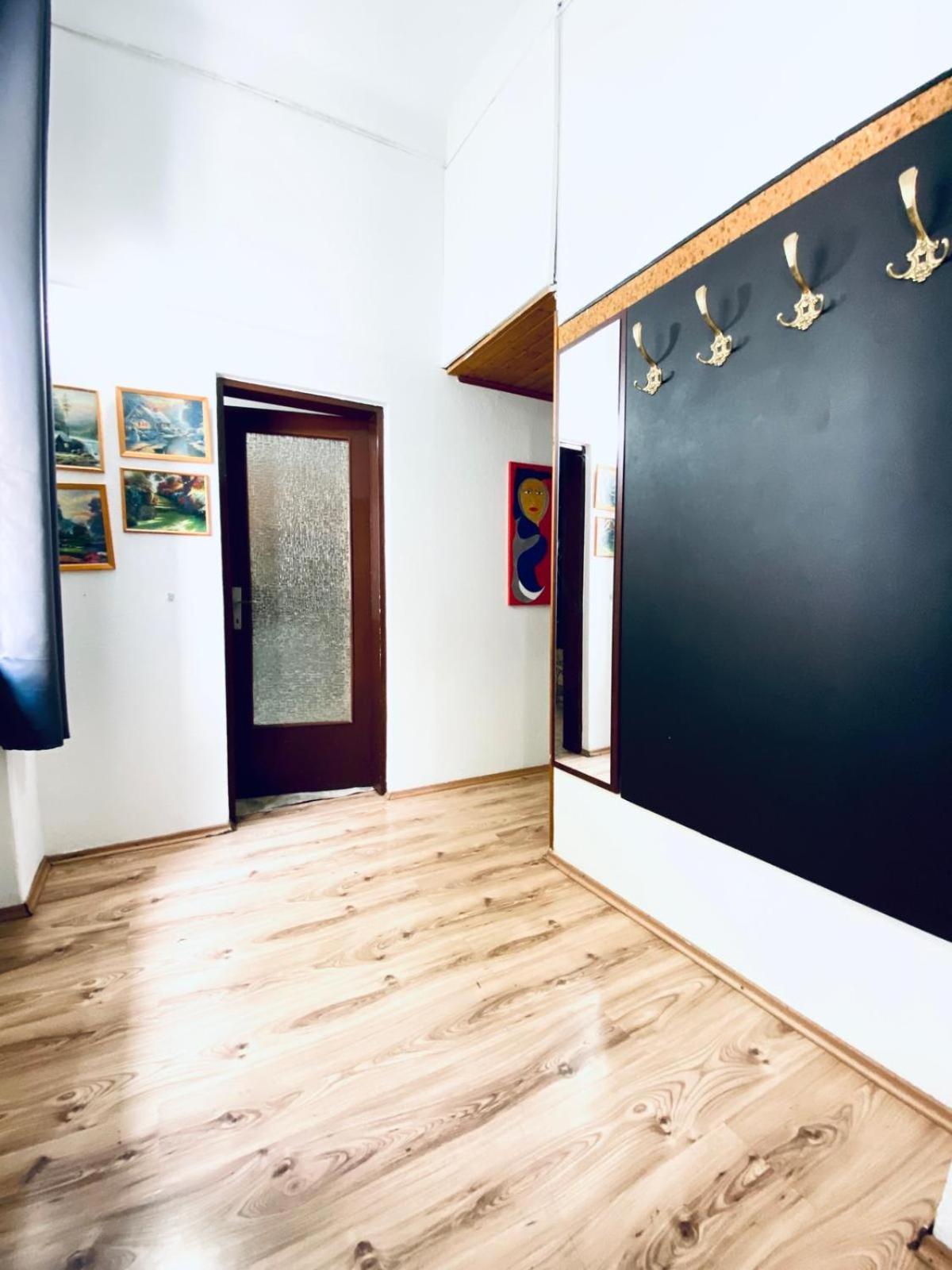 Comfy 3br In Prime Location Wien