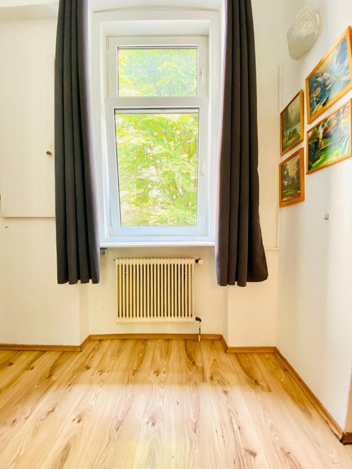 Apartment Comfy 3br In Prime Location Wien
